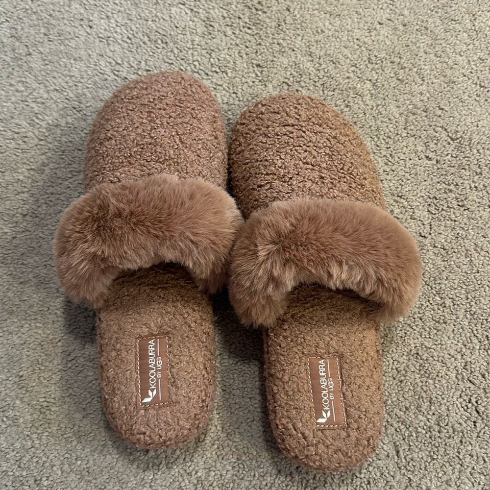 Koolaburra Peachee Ugg Slippers - Picture 2 of 6